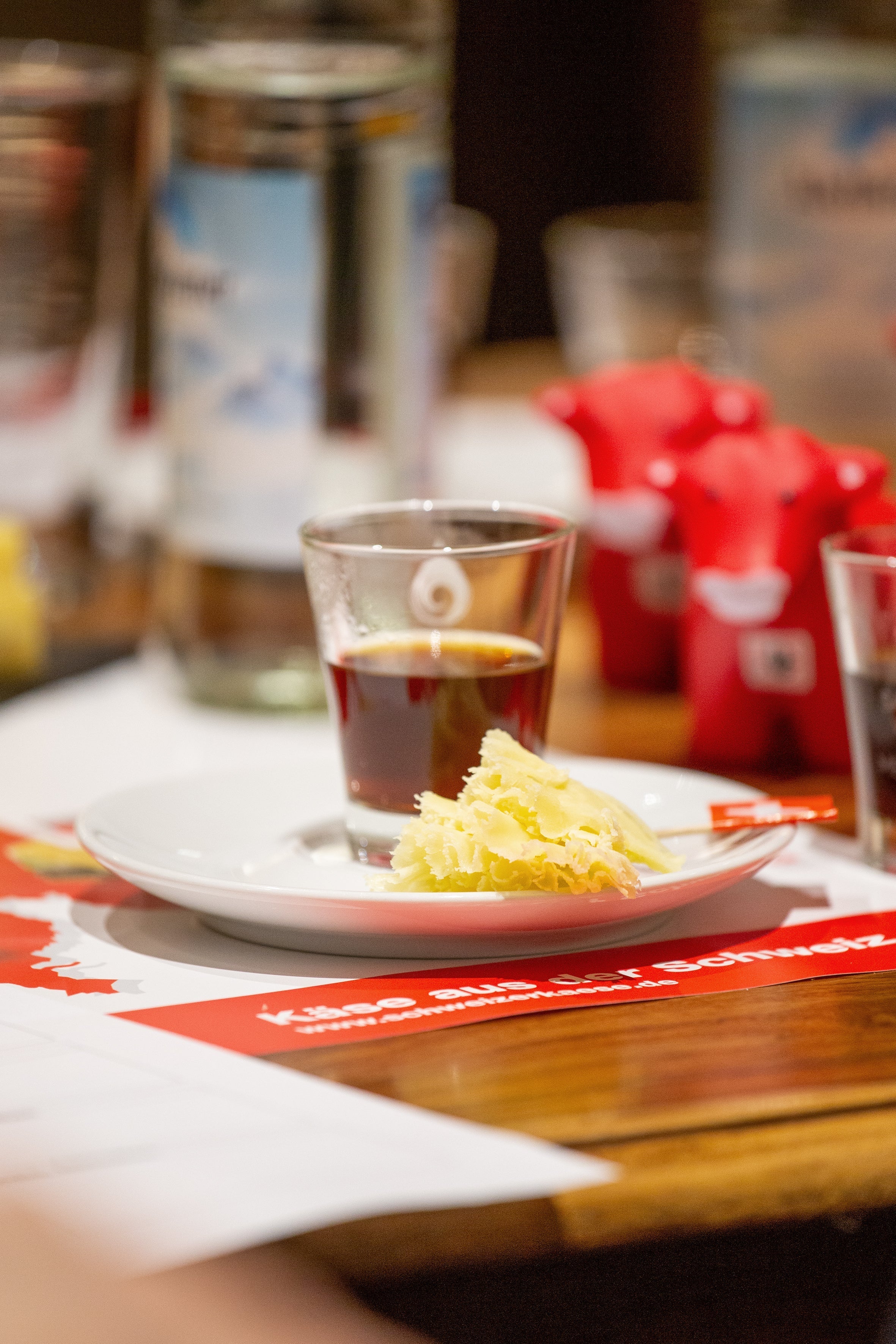 Kaffee und Käse kombinieren: Foodpairing, Sensorik und passende Kaffee-Käse-Pairings