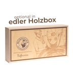 Holzbox der Murnauer Kaffeeroesterei mit Gravur eines Rösters, Logo und Text optional in edler Holzbox