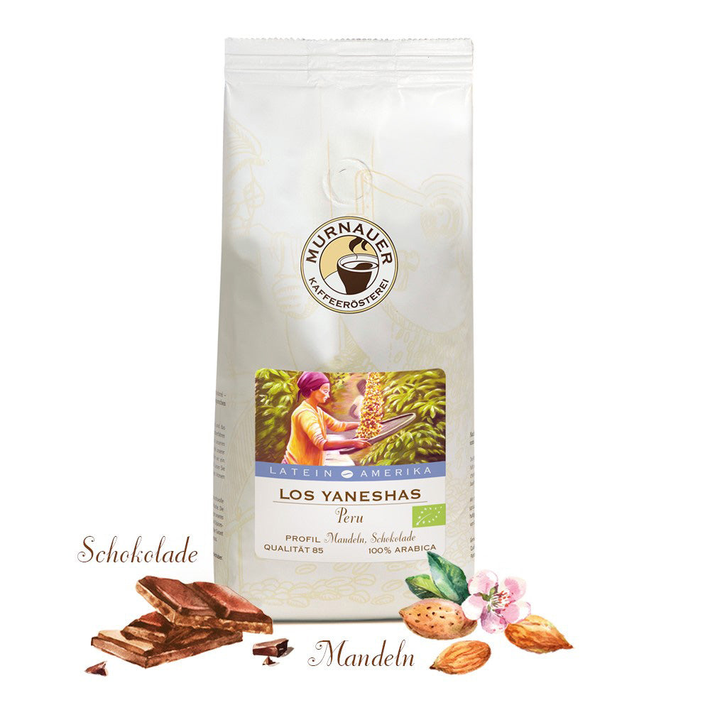 Weiße Kaffeepackung Los Yaneshas Peru Kaffee der Murnauer Kaffeerösterei mit Schokolade, Mandeln und Bio-Siegel im Motiv