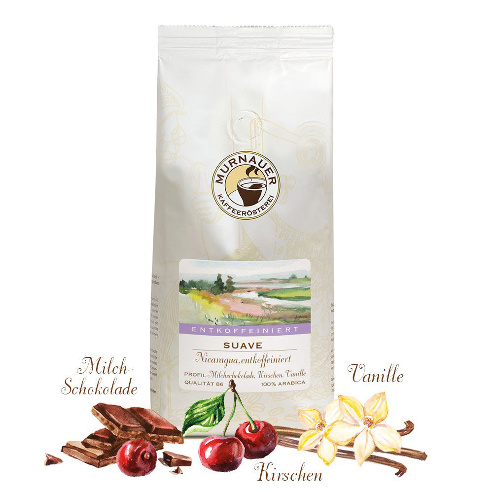 Weiße Kaffeepackung Suave Nicaragua, entkoffeiniert, der Murnauer Kaffeerösterei mit Milchschokolade, Kirschen und Vanilledekor, DeCaf
