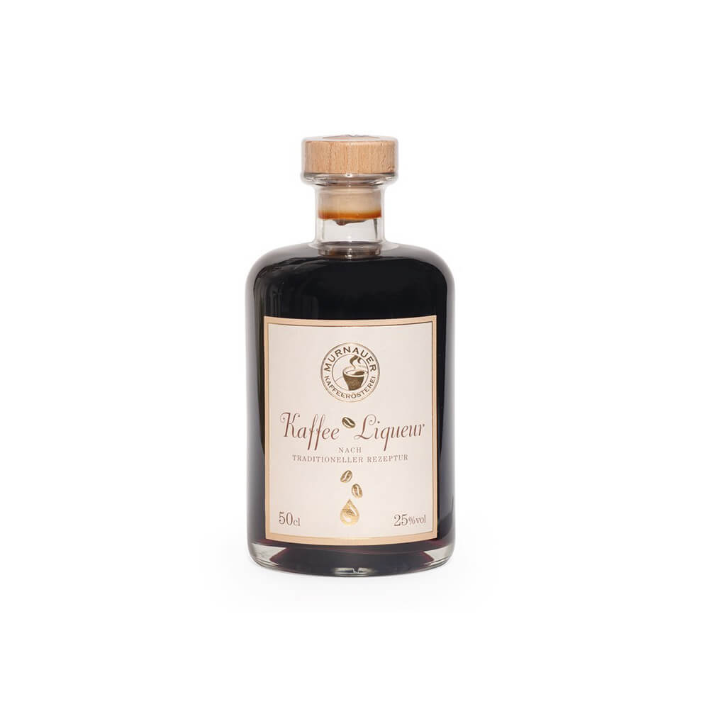Kaffeelikör in 50 cl Glasflasche mit Holzverschluss und hellem Etikett, Logo der Murnauer Kaffeerösterei