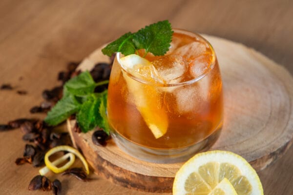 Litschi Cascara - fertig zubereitet und garniert