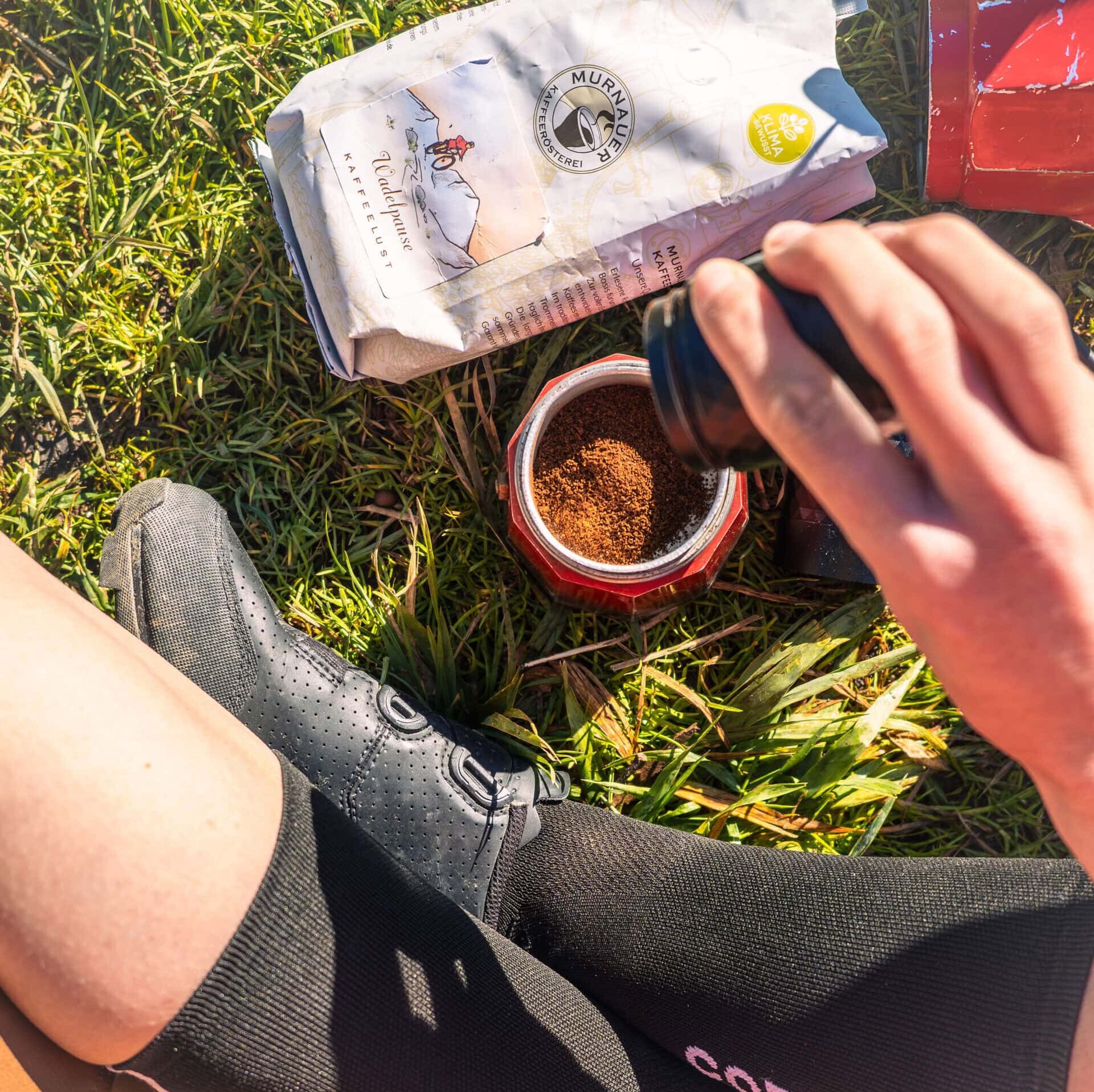 Wadelpause 2 Frisch gerösteter Kaffee aus der Murnauer Kaffeerösterei, perfekt für Kaffeeliebhaber.